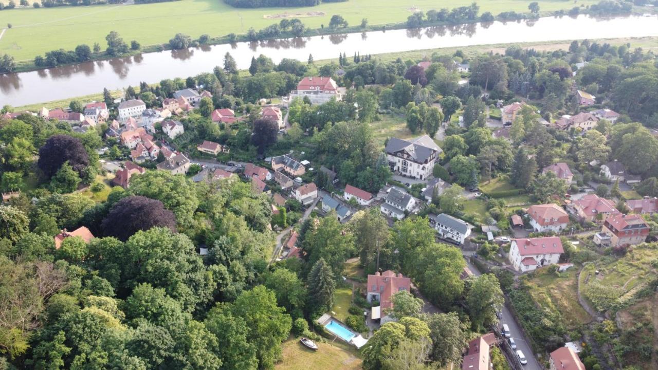 Villa Im Park Wachwitzgrund Dresden Buitenkant foto